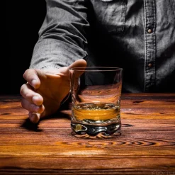Etui na whisky ze szklankami Froster