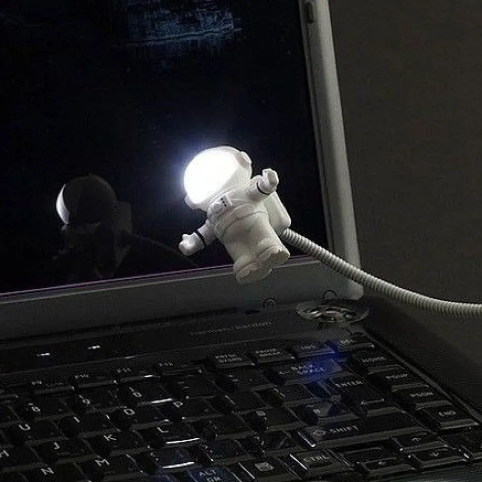 Lampka astronauta na USB