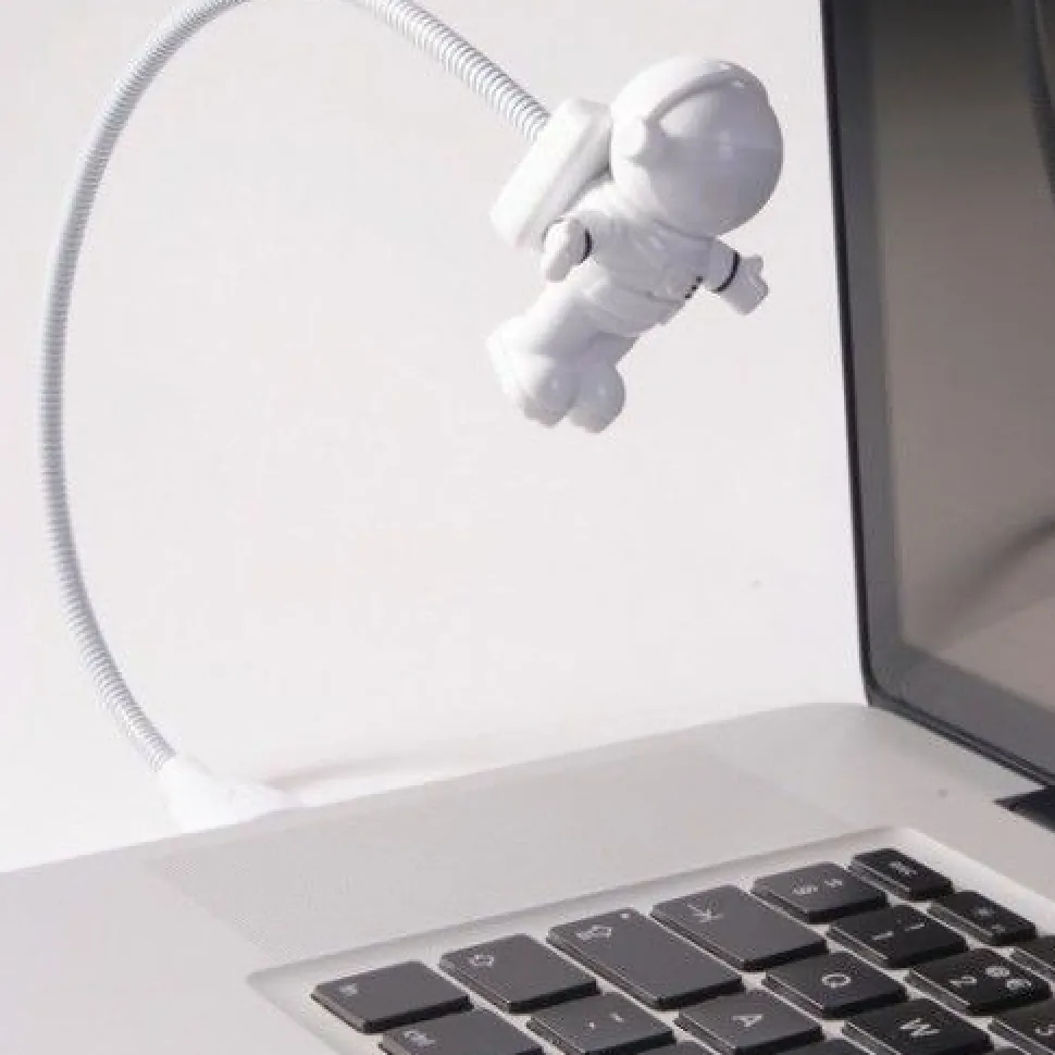 Lampka astronauta na USB