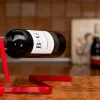 Stojak na wino WSTĄŻKA - CZEROWNA
