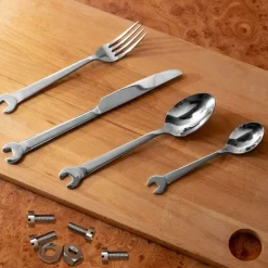 Sztućce mechanika