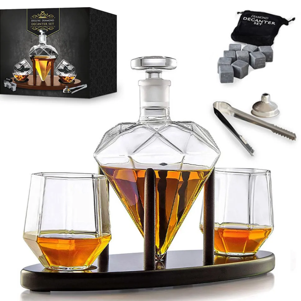Zestaw do whisky DIAMENT DELUXE: karafka, 2 szklanki, drewniana podstawka i kamienne kostki